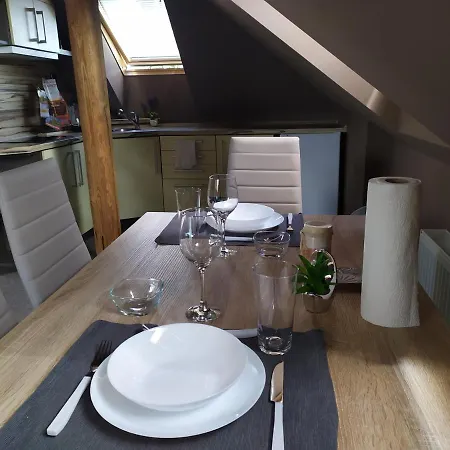 Podkrovní Apartmán V Přírodě, Vhodný K Relaxaci I Na Služební Cesty Ubytování v soukromí Cerna u Bohdance